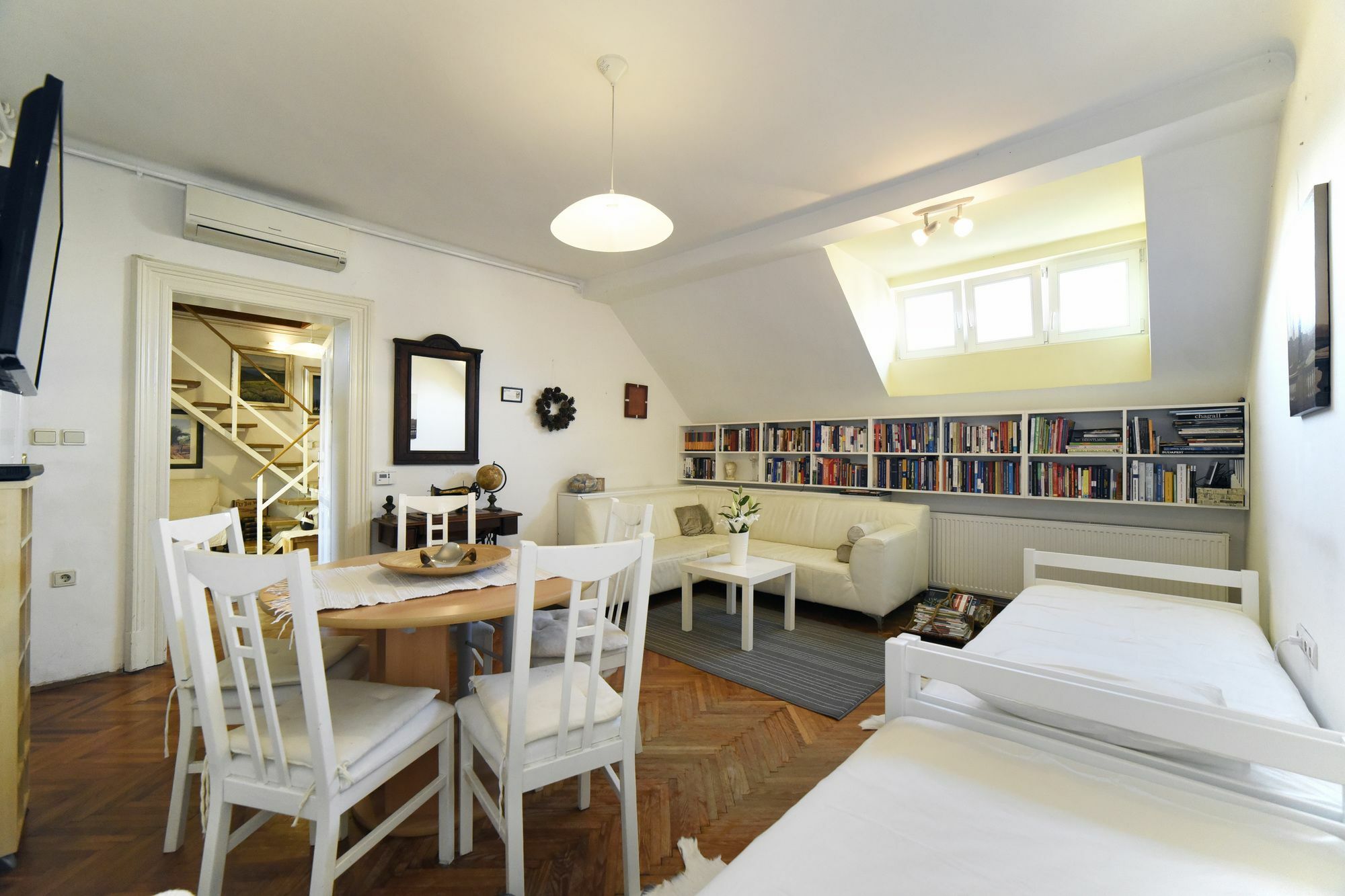 Main Square Central Apartment Zagreb Bagian luar foto
